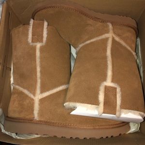Women Classic Short Spill Seam Boots